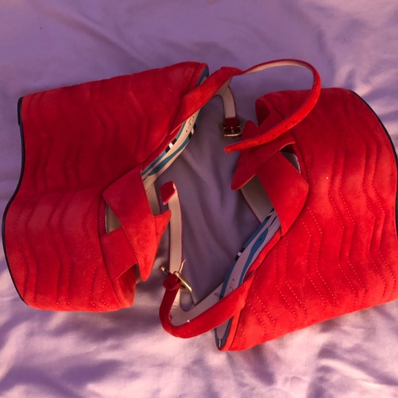 Sally Red Suede Gucci Platforms - Picture 4 of 12